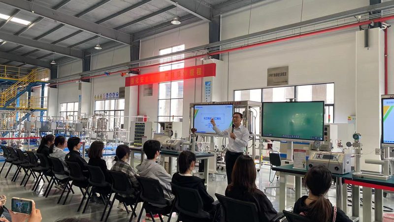 PA6改性料在汽车配件制造中的关键作用**